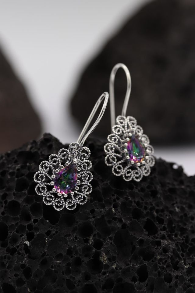 Mistik Topaz Taşlı Damla Modeli Telkari Gümüş Küpe 206