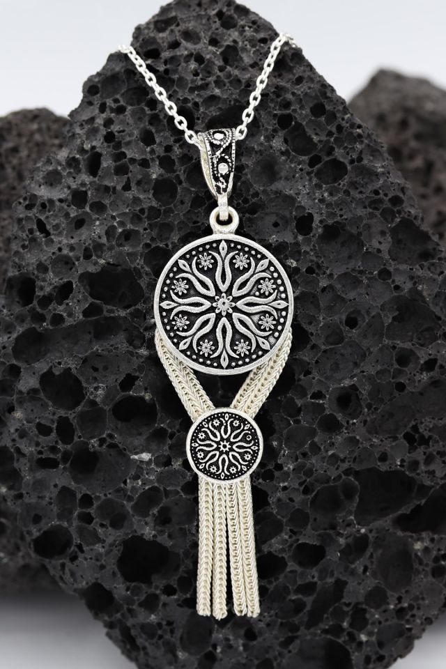 Püsküllü Mardin Hasırı Gümüş Kolye 007