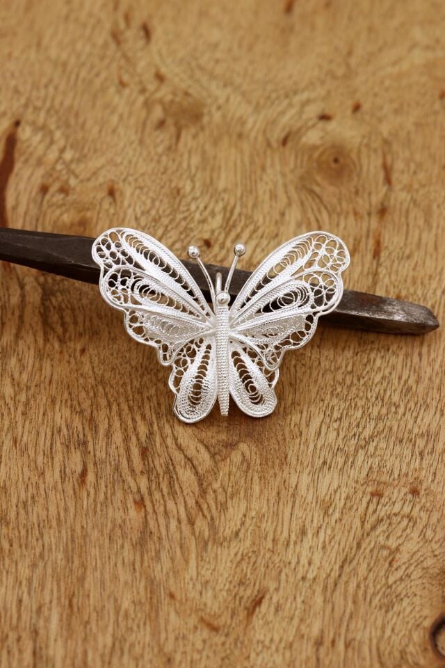 Kelebek Modeli Telkari İşlemeli Gümüş Broş 233