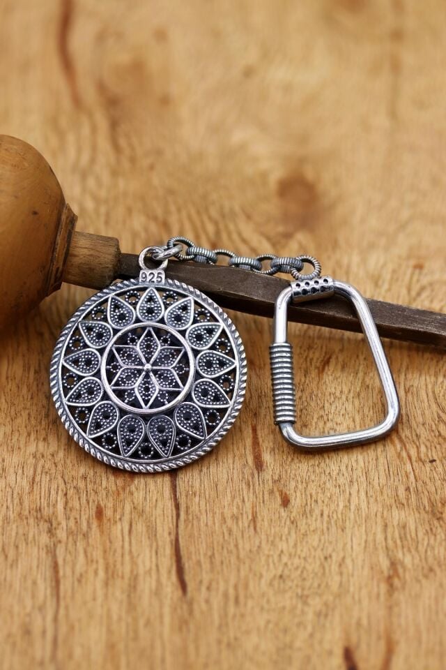 Telkari İşlemeli Gümüş Anahtarlık 051