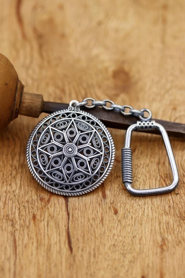 Telkari İşlemeli Gümüş Anahtarlık 053