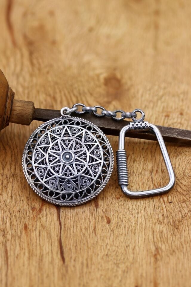 Telkari İşlemeli Gümüş Anahtarlık 056