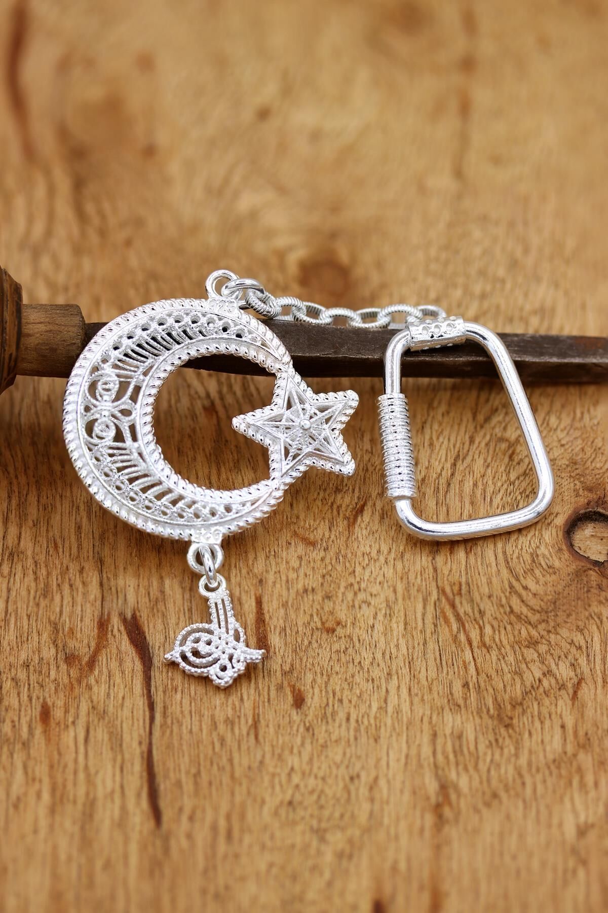 Telkari İşlemeli Tuğralı Ay Yıldız Gümüş Anahtarlık 078