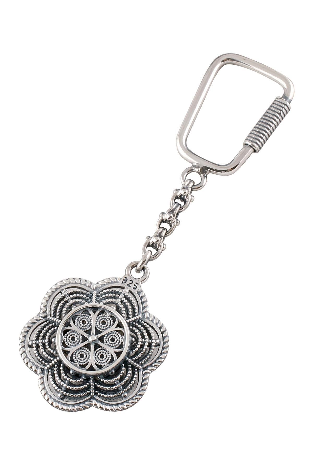 Sade Papatya Modeli Telkari Gümüş Anahtarlık 028