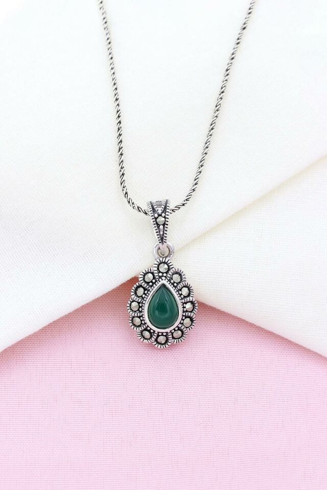 Damla Modeli Yeşil Akik Taşlı Markazit Gümüş Kolye 126