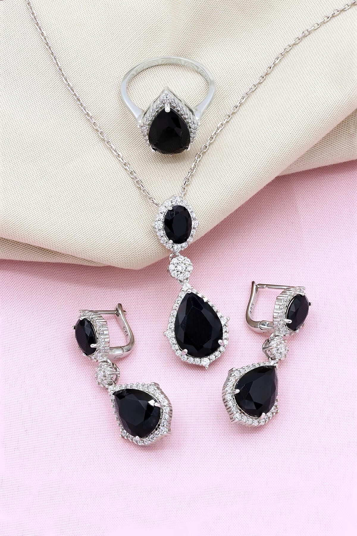 Oniks Taşlı Damla Modeli Gümüş Set 061