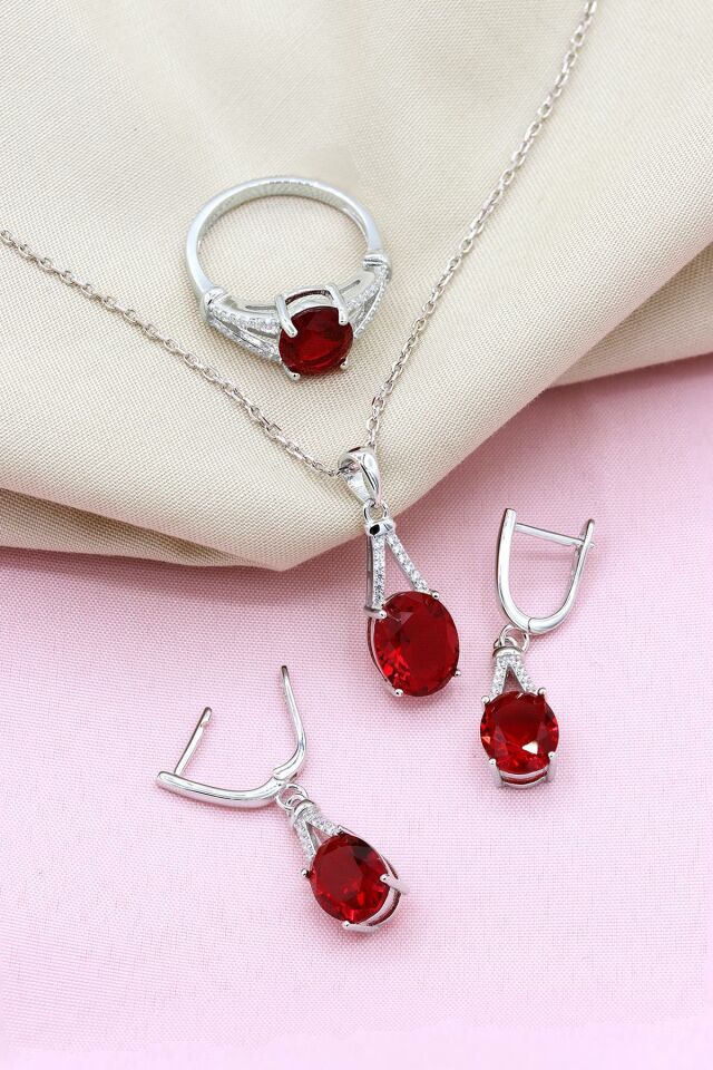 Kırmızı Zirkon Taşlı Damla Modeli Gümüş Set 063