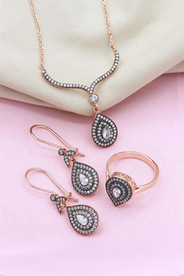 Elmas Montürlü Damla Modeli Roz Gümüş Set 069
